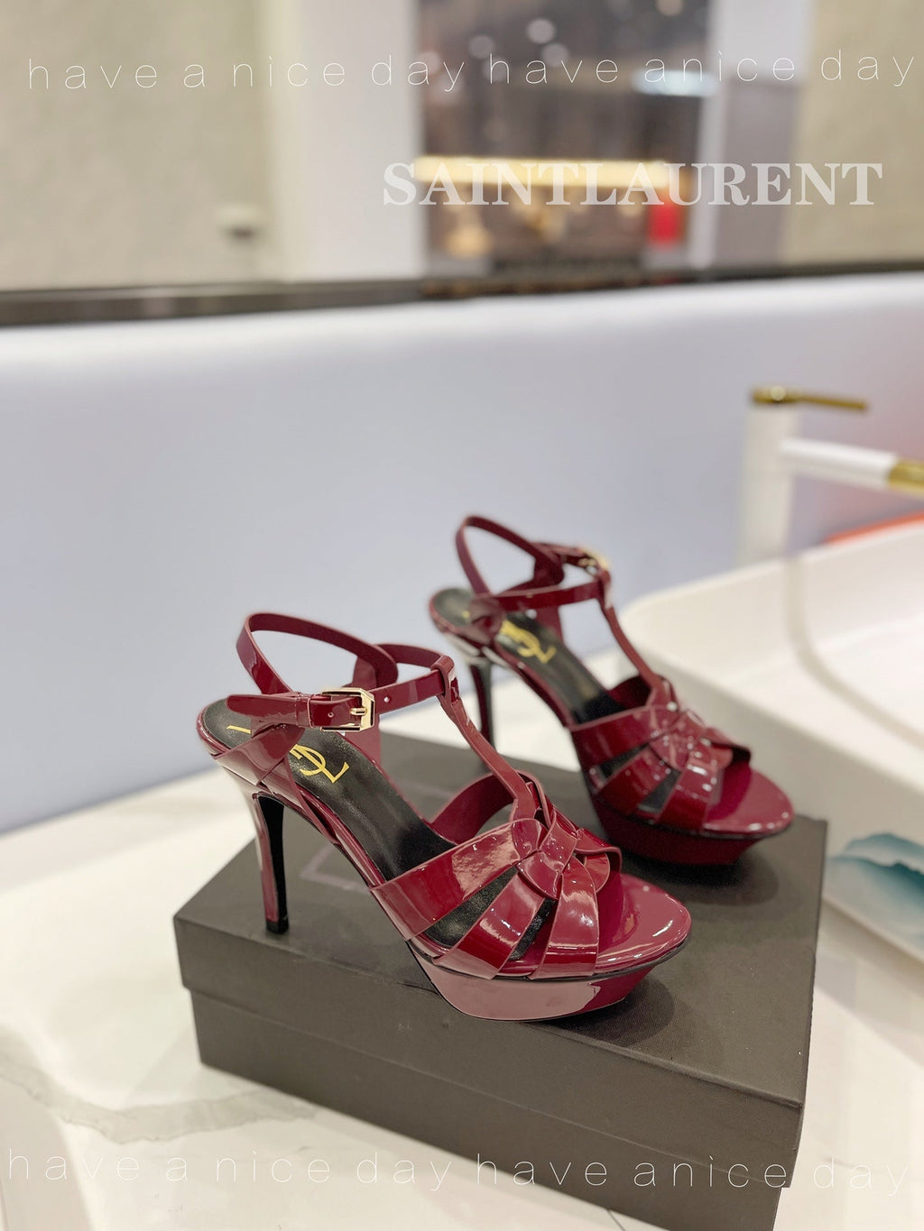 SL TRIBUTE POINED TOE SANDALS GLOSSY BERRY CALFSKIN