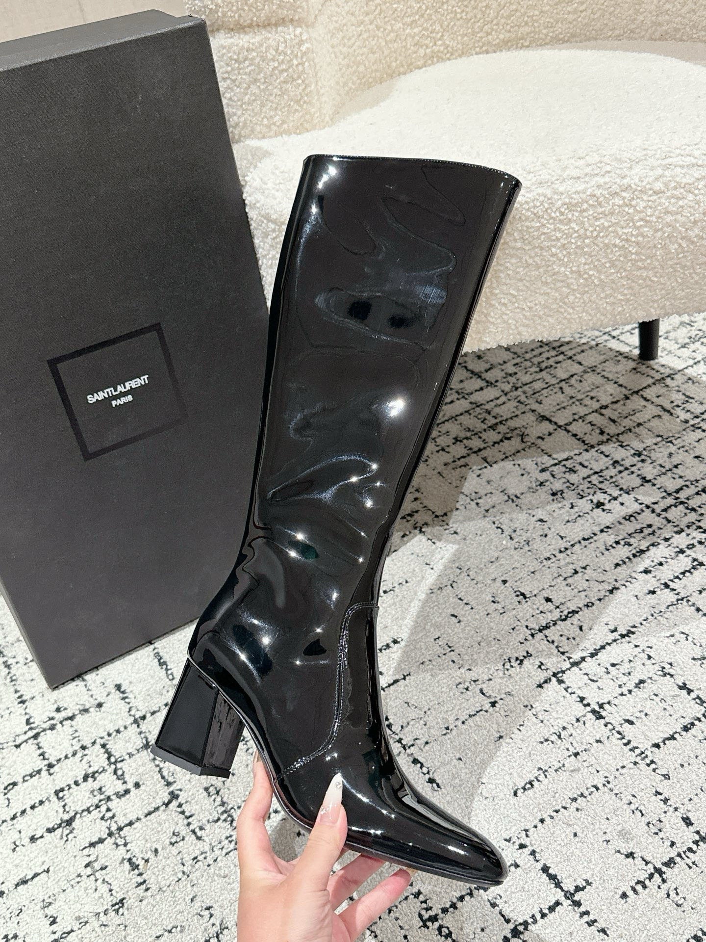 YSL 25S PLATFORM KNEE-HIGH BOOTS 70 MM IN BLACK GLOSSY LAMBSKIN