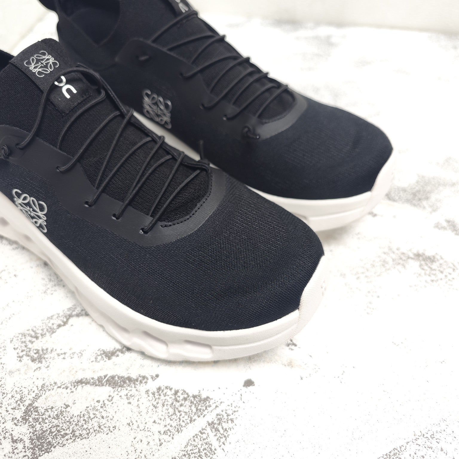 CLOUDTILT SNEAKER 2.0 IN BLACK RECYCLED POLYESTER
