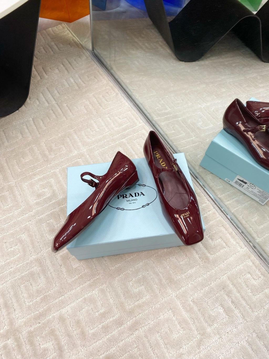 PRADA MARY JANE FLATS SQUARE TOE IN BURGUNDY RED PATENT SHEEPSKIN