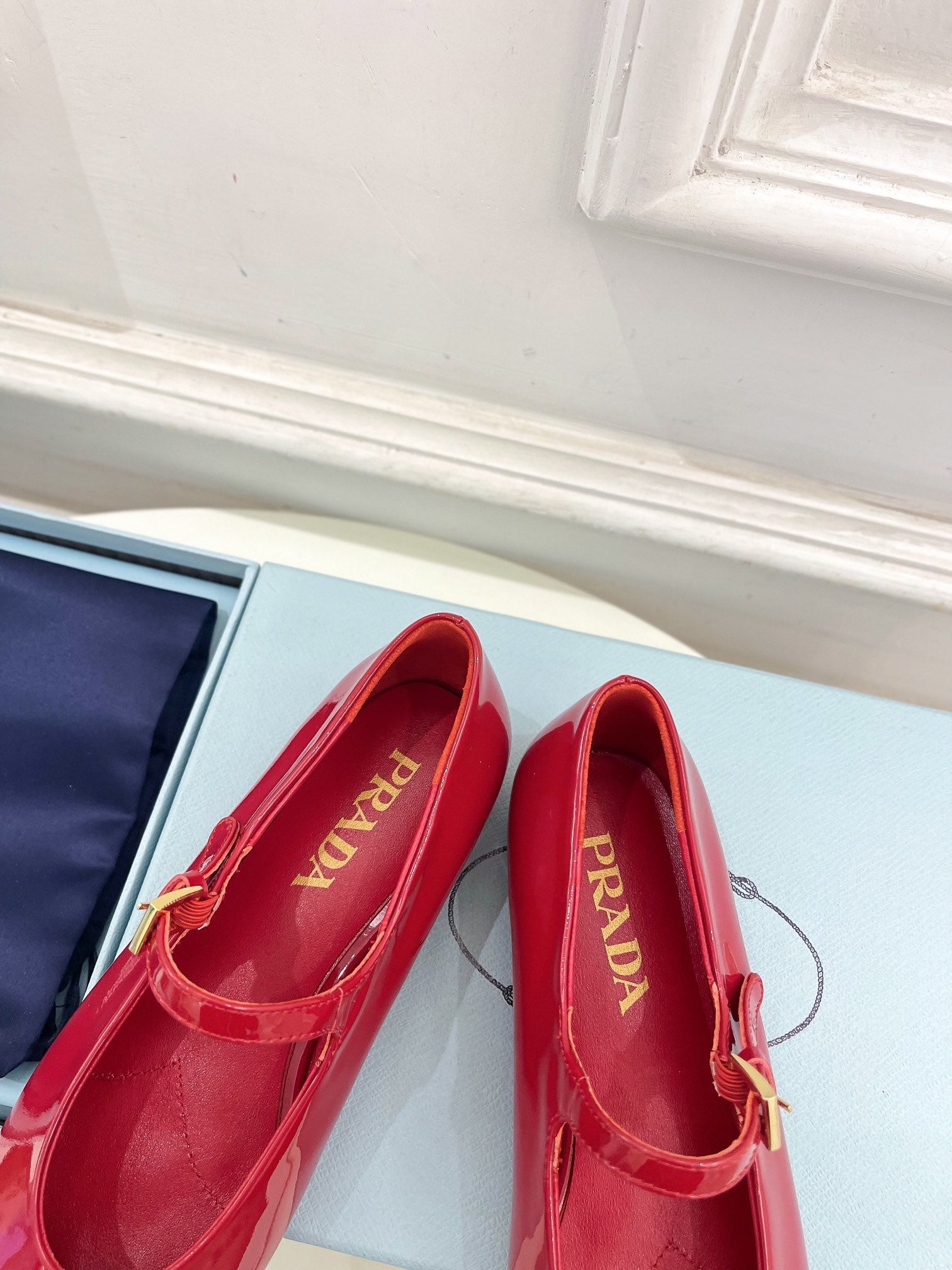 PRADA MARY JANE FLATS SQUARE TOE IN CRIMSON RED PATENT SHEEPSKIN