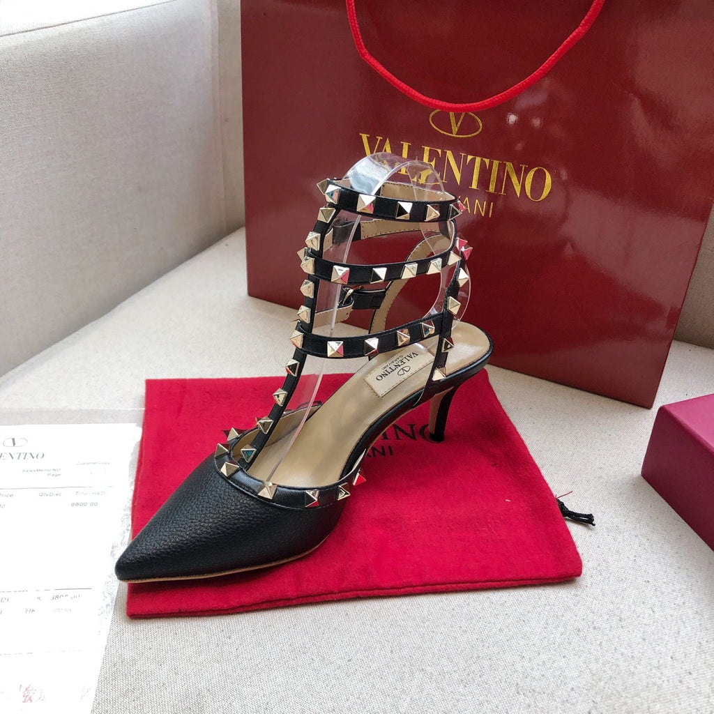 ROCKSTUD BLACK METALLIC CALFSKIN ANKLE STRAP HIGH SANDAL